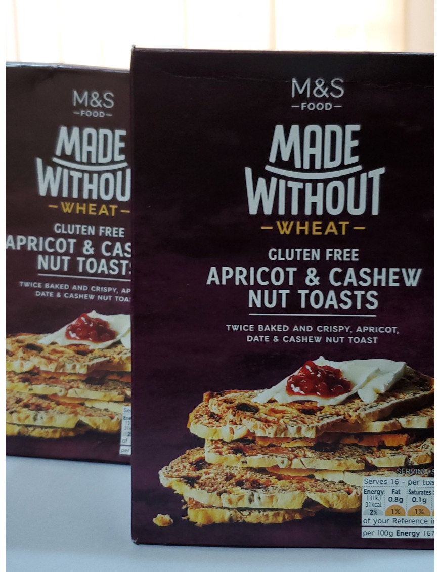 M&S GLUTEN FREE APRICOT & CASHEW NUT TOASTS